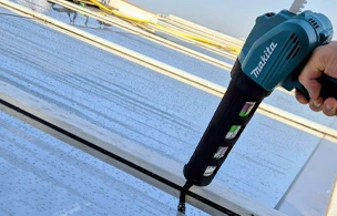 Raamfolie correct afdichten voor een duurzaam resultaat